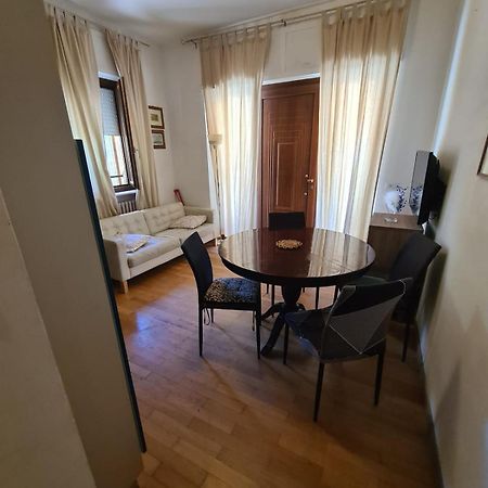 Accogliente Trilocale Al Mare Apartment Porto San Giorgio Exterior photo